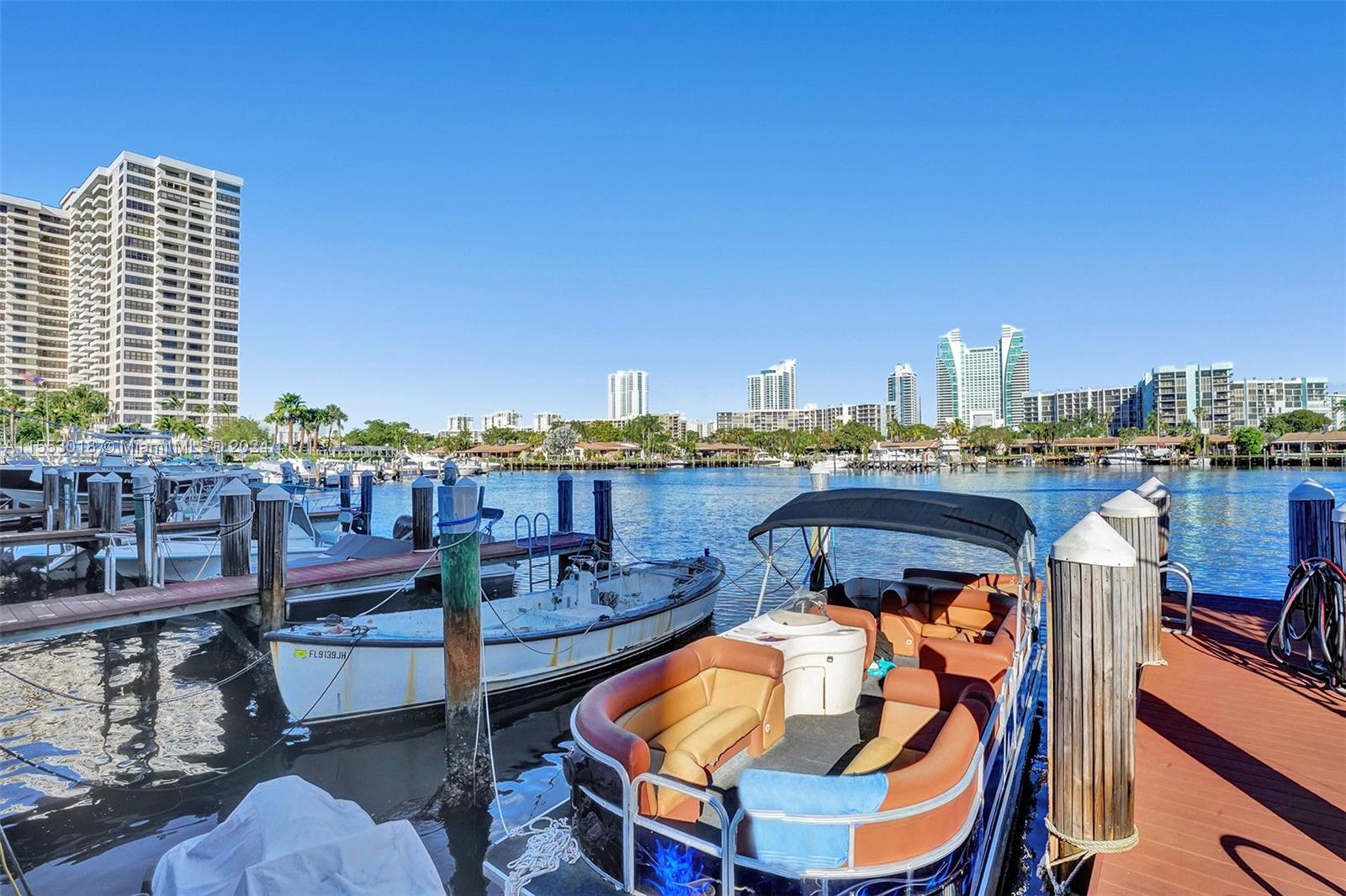 2500 Parkview Dr 517, Hallandale Beach, Florida 33009, 2 Bedrooms Bedrooms, ,2 BathroomsBathrooms,Residential,For Sale,2500 Parkview Dr 517,A11553018