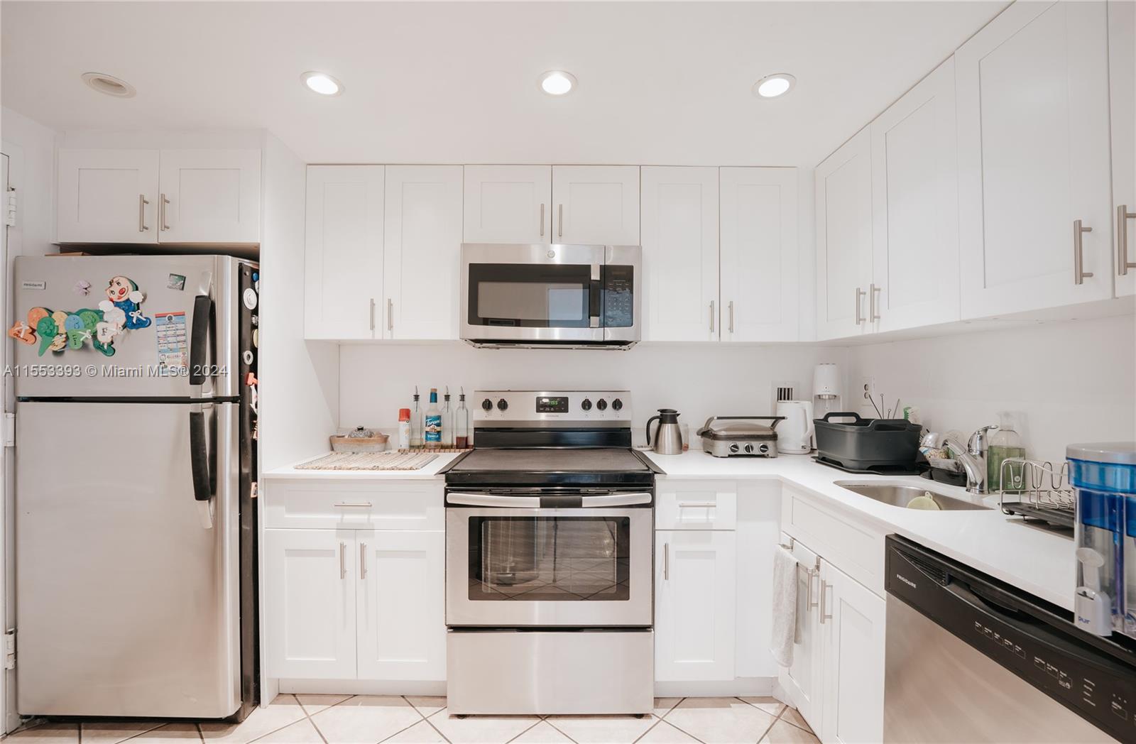 625 Biltmore Way 1106, Coral Gables, Florida 33134, 2 Bedrooms Bedrooms, ,2 BathroomsBathrooms,Residential,For Sale,625 Biltmore Way 1106,A11553393