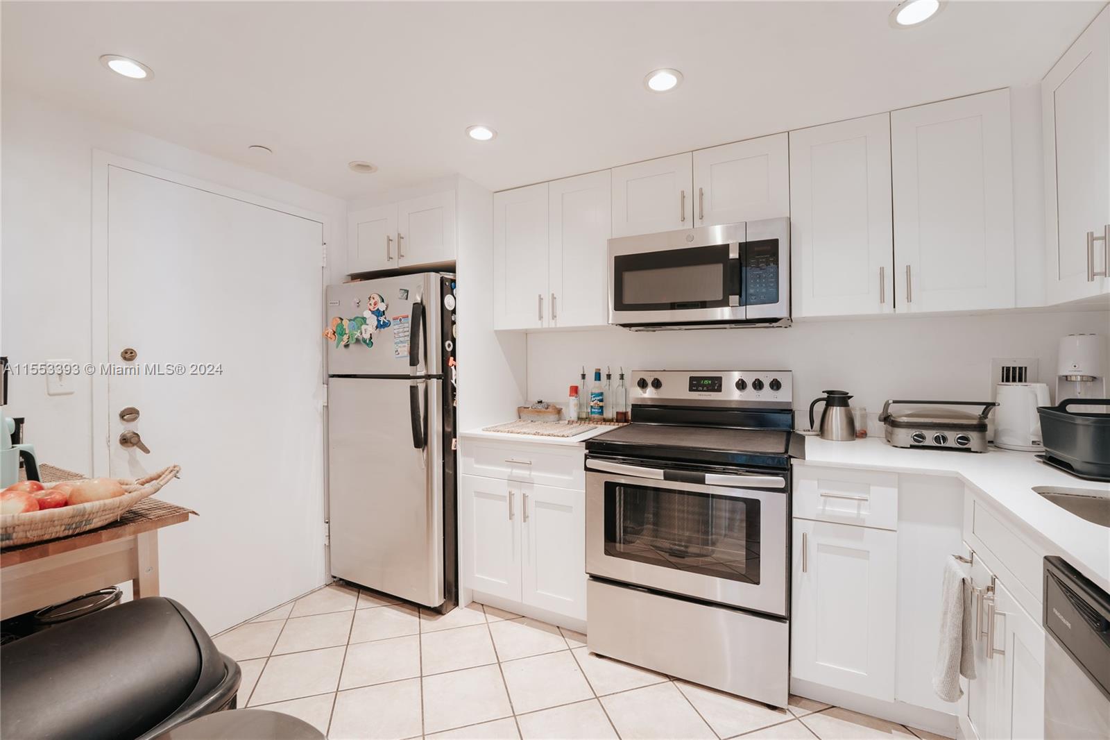 625 Biltmore Way 1106, Coral Gables, Florida 33134, 2 Bedrooms Bedrooms, ,2 BathroomsBathrooms,Residential,For Sale,625 Biltmore Way 1106,A11553393