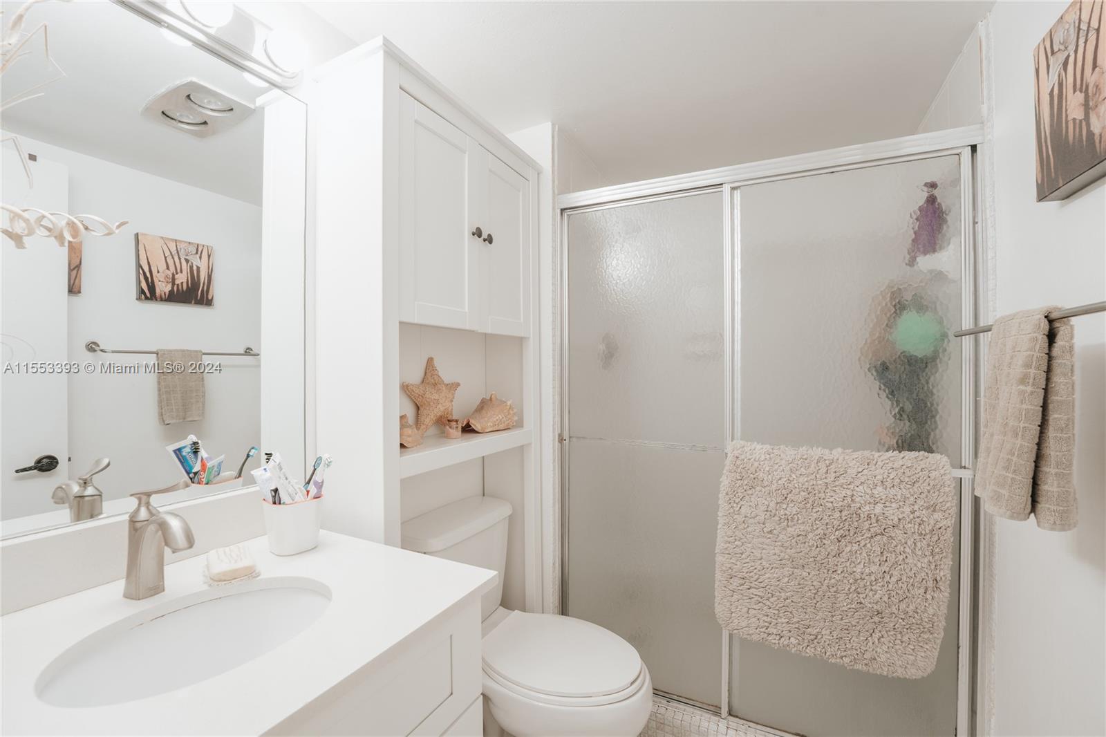 625 Biltmore Way 1106, Coral Gables, Florida 33134, 2 Bedrooms Bedrooms, ,2 BathroomsBathrooms,Residential,For Sale,625 Biltmore Way 1106,A11553393