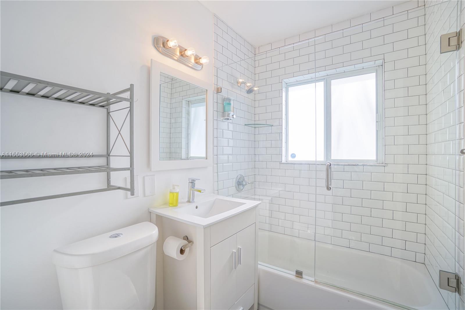 175 NE 49th St, Miami, Florida 33137, 4 Bedrooms Bedrooms, ,4 BathroomsBathrooms,Residential,For Sale,175 NE 49th St,A11553566