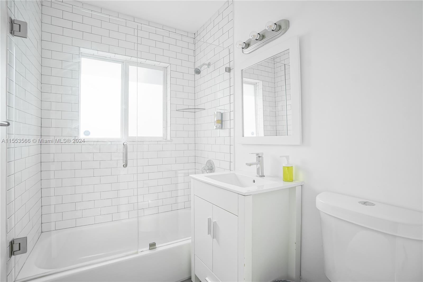 175 NE 49th St, Miami, Florida 33137, 4 Bedrooms Bedrooms, ,4 BathroomsBathrooms,Residential,For Sale,175 NE 49th St,A11553566