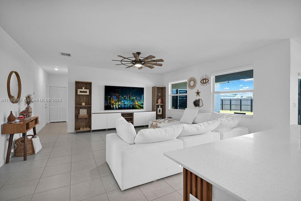 17005 SW 291st St, Homestead, Florida 33030, 4 Bedrooms Bedrooms, ,3 BathroomsBathrooms,Residential,For Sale,17005 SW 291st St,A11553561