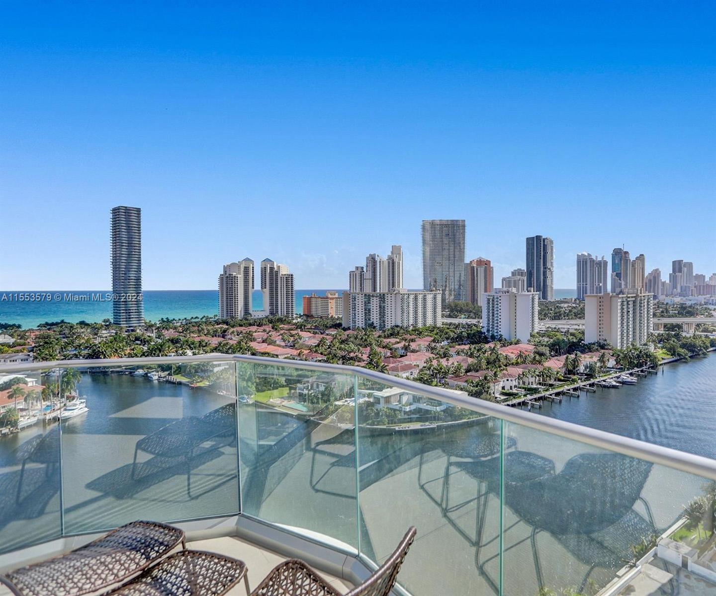 19707 Turnberry Way 21E, Aventura, Florida 33180, 2 Bedrooms Bedrooms, ,2 BathroomsBathrooms,Residential,For Sale,19707 Turnberry Way 21E,A11553579