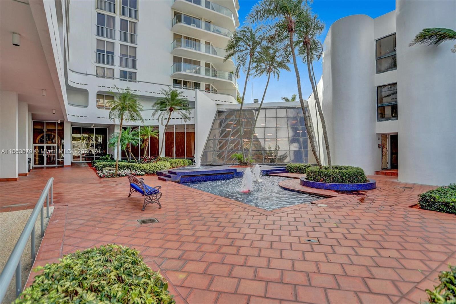 19707 Turnberry Way 21E, Aventura, Florida 33180, 2 Bedrooms Bedrooms, ,2 BathroomsBathrooms,Residential,For Sale,19707 Turnberry Way 21E,A11553579