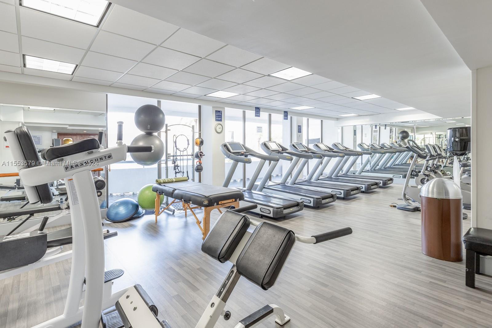 19707 Turnberry Way 21E, Aventura, Florida 33180, 2 Bedrooms Bedrooms, ,2 BathroomsBathrooms,Residential,For Sale,19707 Turnberry Way 21E,A11553579