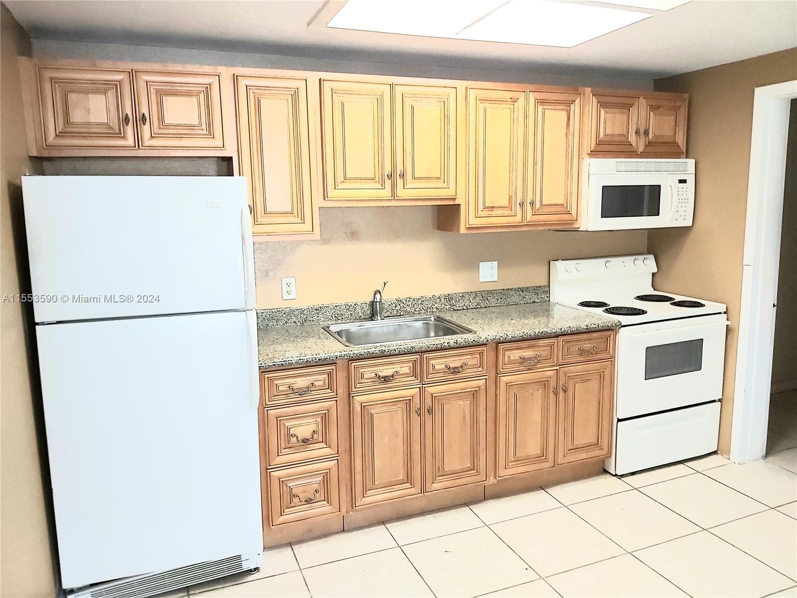 7170 Southgate Blvd 7170, Tamarac, Florida 33321, 1 Bedroom Bedrooms, ,1 BathroomBathrooms,Residential,For Sale,7170 Southgate Blvd 7170,A11553590