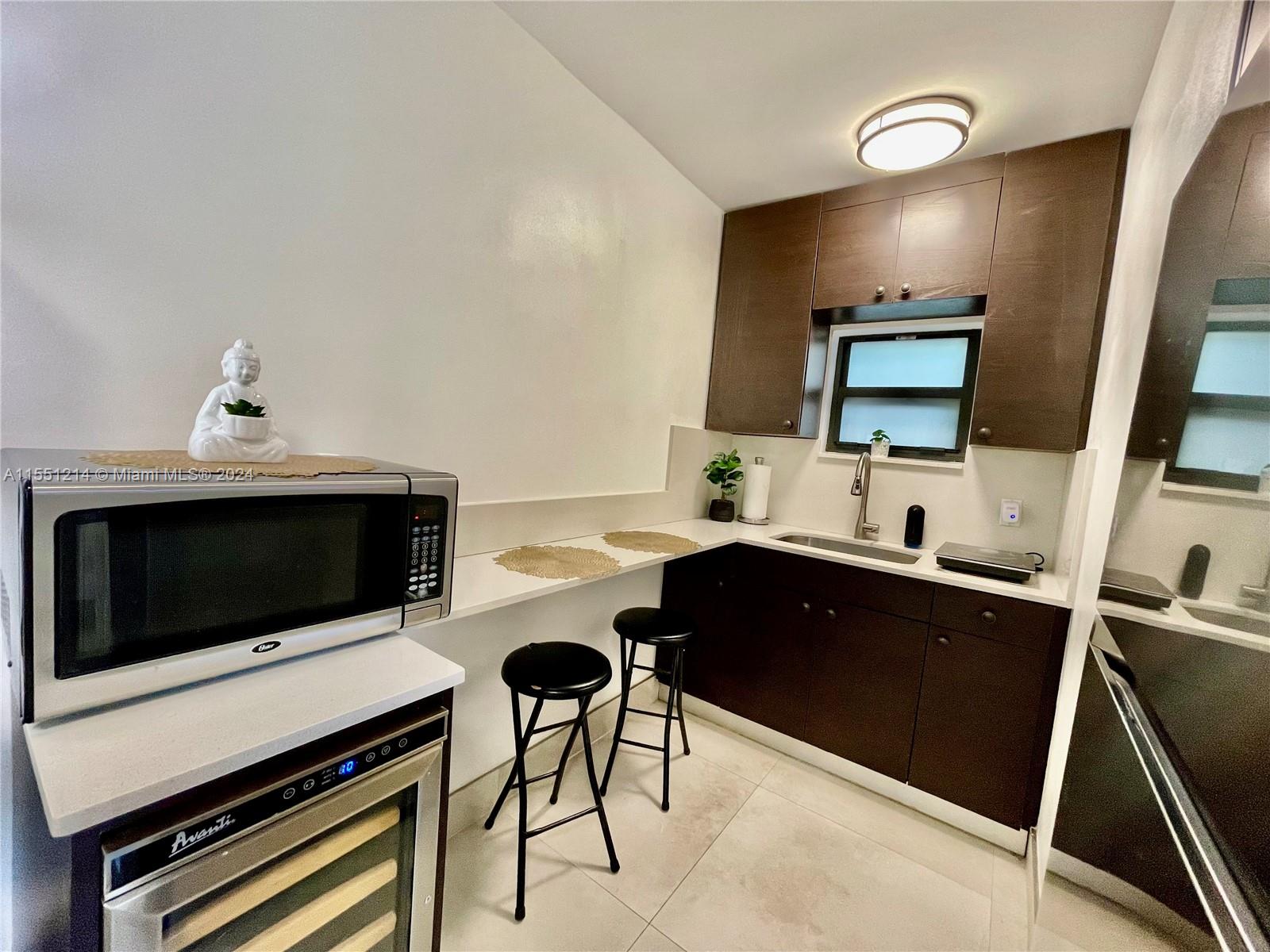 38 NW 52nd St 1, Miami, Florida 33127, 1 Bedroom Bedrooms, ,1 BathroomBathrooms,Residentiallease,For Rent,38 NW 52nd St 1,A11551214
