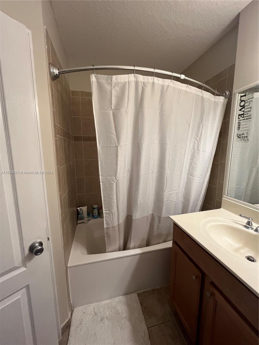 27169 SW 140th Path 27169, Homestead, Florida 33032, 3 Bedrooms Bedrooms, ,2 BathroomsBathrooms,Residential,For Sale,27169 SW 140th Path 27169,A11553631