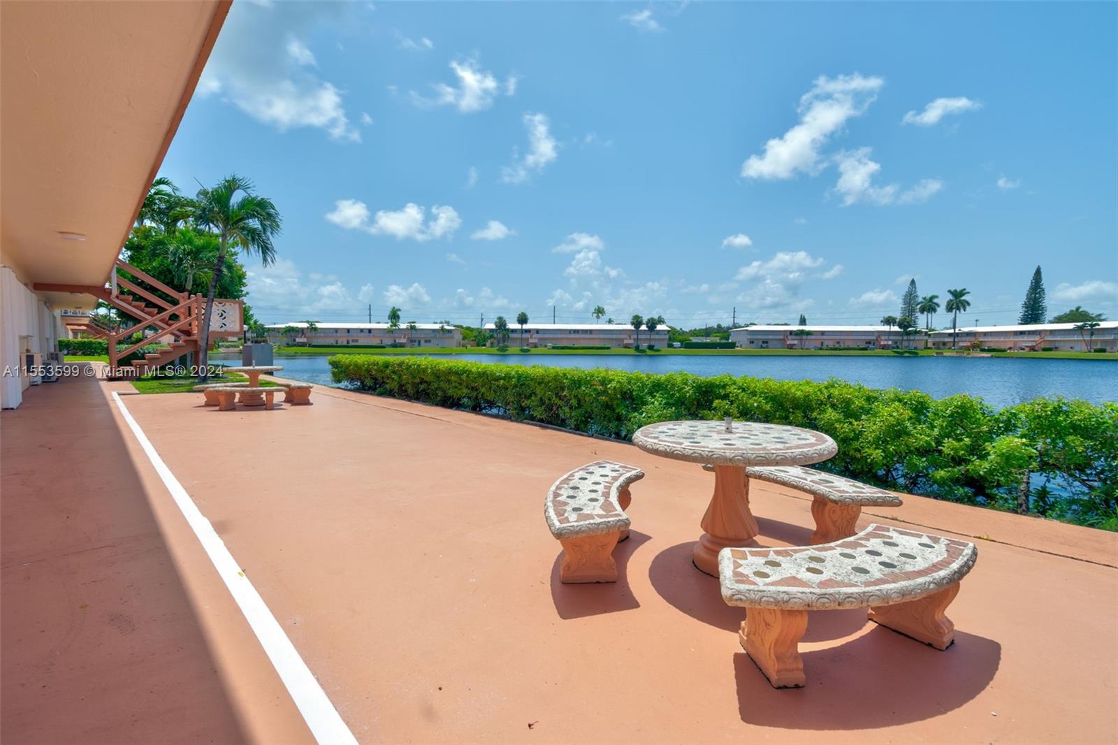 900 SW 10th Ter 11S, Hallandale Beach, Florida 33009, 1 Bedroom Bedrooms, ,1 BathroomBathrooms,Residential,For Sale,900 SW 10th Ter 11S,A11553599