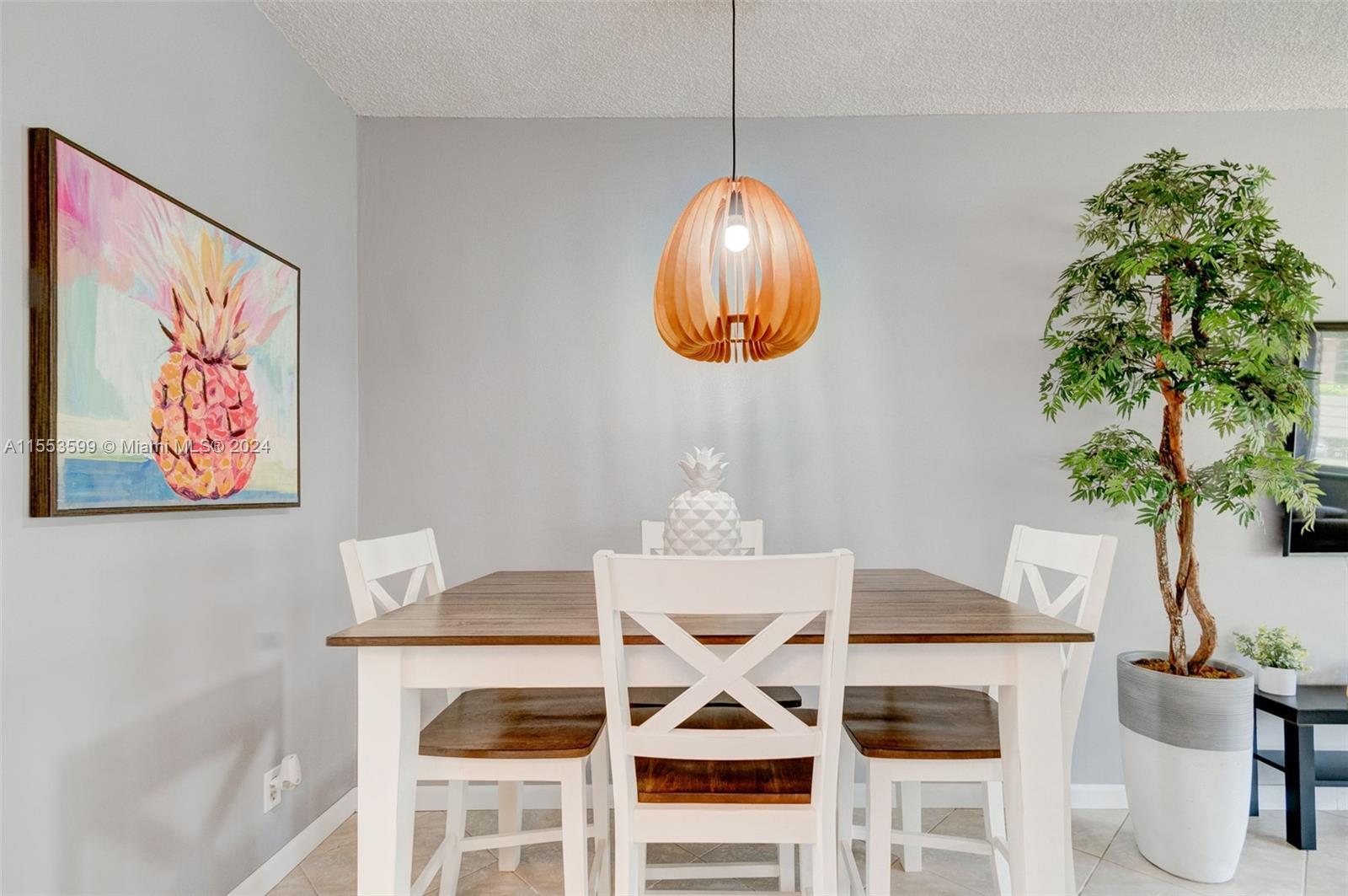 900 SW 10th Ter 11S, Hallandale Beach, Florida 33009, 1 Bedroom Bedrooms, ,1 BathroomBathrooms,Residential,For Sale,900 SW 10th Ter 11S,A11553599