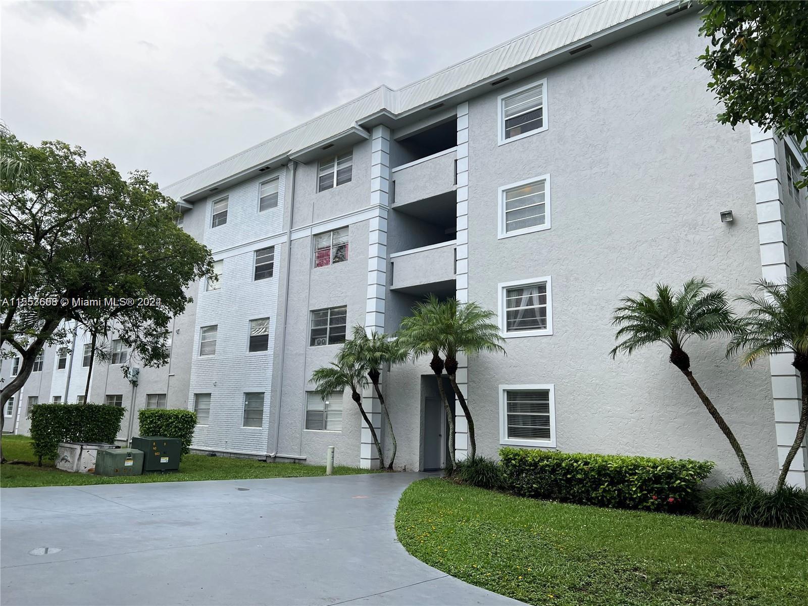 17255 SW 95th Ave #249 For Sale A11553658, FL