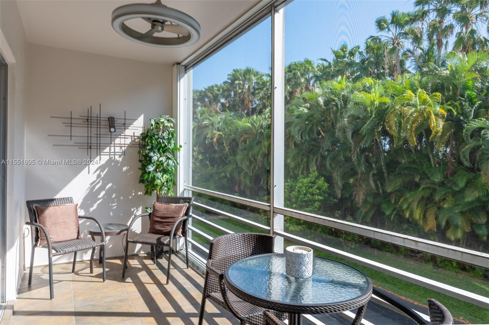 400 NE 14th Ave 217, Hallandale Beach, Florida 33009, 1 Bedroom Bedrooms, ,1 BathroomBathrooms,Residential,For Sale,400 NE 14th Ave 217,A11551605