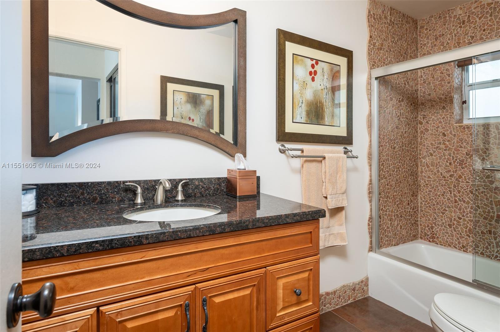 400 NE 14th Ave 217, Hallandale Beach, Florida 33009, 1 Bedroom Bedrooms, ,1 BathroomBathrooms,Residential,For Sale,400 NE 14th Ave 217,A11551605