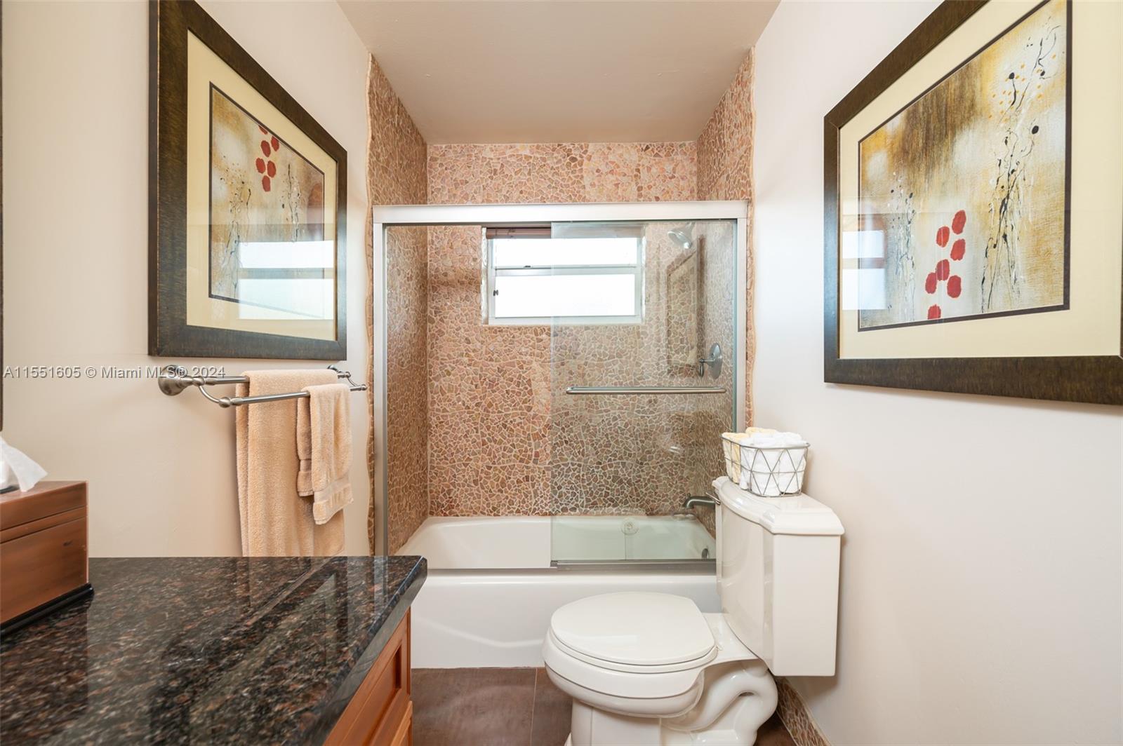 400 NE 14th Ave 217, Hallandale Beach, Florida 33009, 1 Bedroom Bedrooms, ,1 BathroomBathrooms,Residential,For Sale,400 NE 14th Ave 217,A11551605