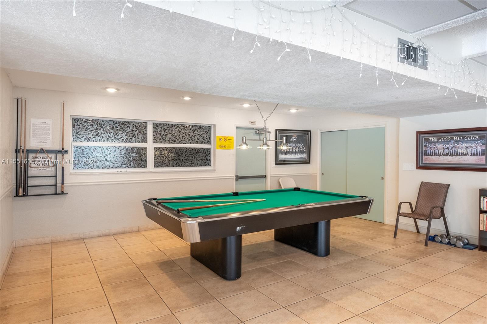 400 NE 14th Ave 217, Hallandale Beach, Florida 33009, 1 Bedroom Bedrooms, ,1 BathroomBathrooms,Residential,For Sale,400 NE 14th Ave 217,A11551605