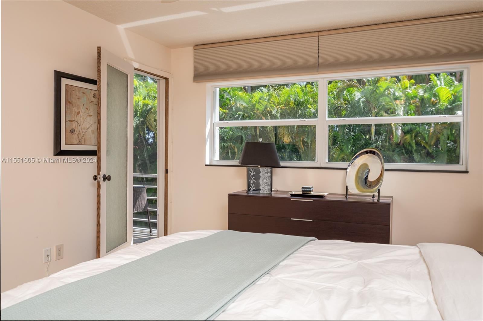 400 NE 14th Ave 217, Hallandale Beach, Florida 33009, 1 Bedroom Bedrooms, ,1 BathroomBathrooms,Residential,For Sale,400 NE 14th Ave 217,A11551605