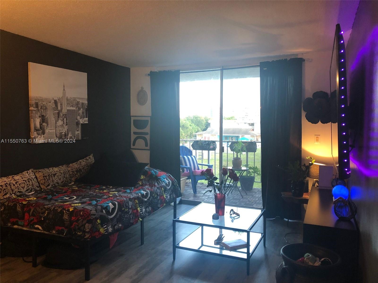 1600 Tallwood Ave 308, Hollywood, Florida 33021, 1 Bedroom Bedrooms, ,1 BathroomBathrooms,Residential,For Sale,1600 Tallwood Ave 308,A11550763