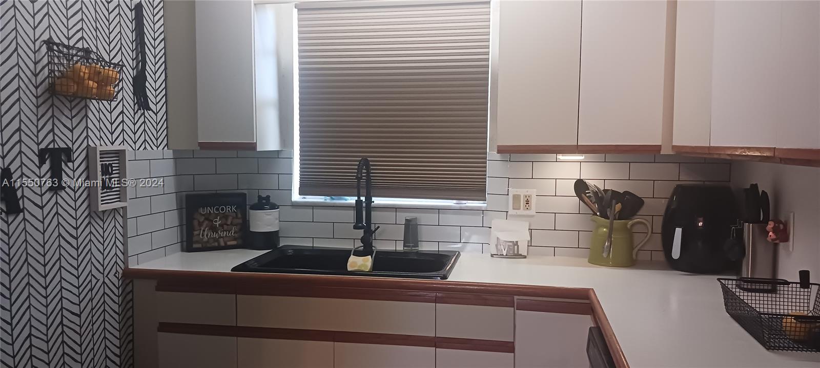 1600 Tallwood Ave 308, Hollywood, Florida 33021, 1 Bedroom Bedrooms, ,1 BathroomBathrooms,Residential,For Sale,1600 Tallwood Ave 308,A11550763