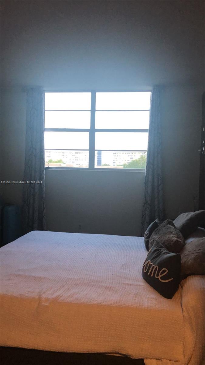 1600 Tallwood Ave 308, Hollywood, Florida 33021, 1 Bedroom Bedrooms, ,1 BathroomBathrooms,Residential,For Sale,1600 Tallwood Ave 308,A11550763