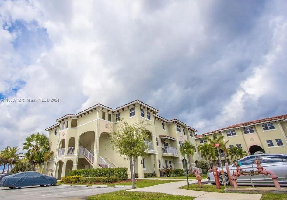 260 NW 109th Ave #101 For Sale A11553712, FL