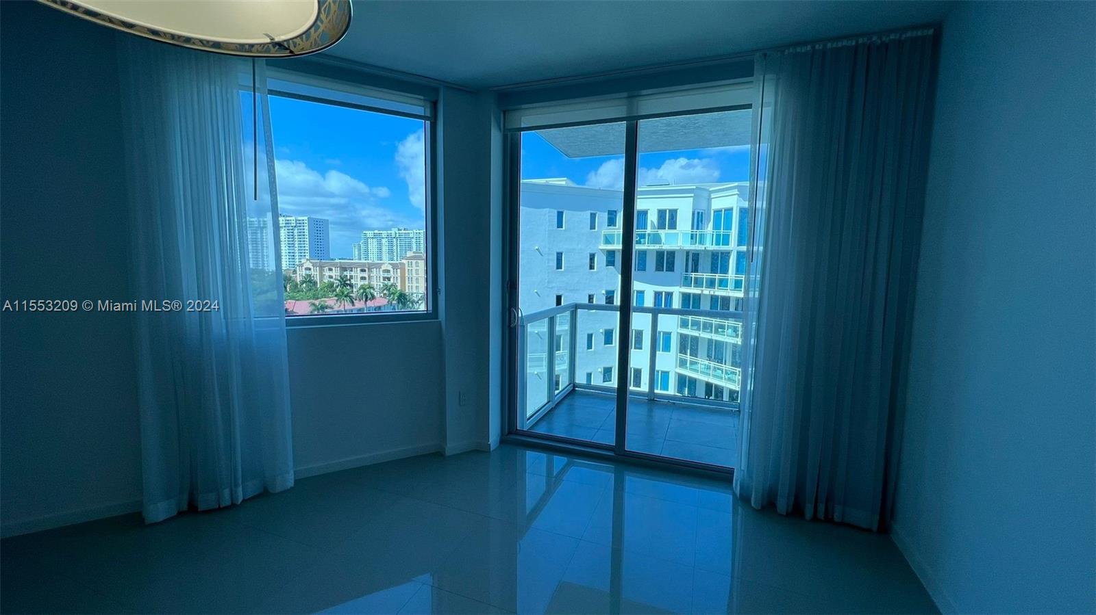 3030 NE 188th St 606, Aventura, Florida 33180, 2 Bedrooms Bedrooms, ,2 BathroomsBathrooms,Residential,For Sale,3030 NE 188th St 606,A11553209