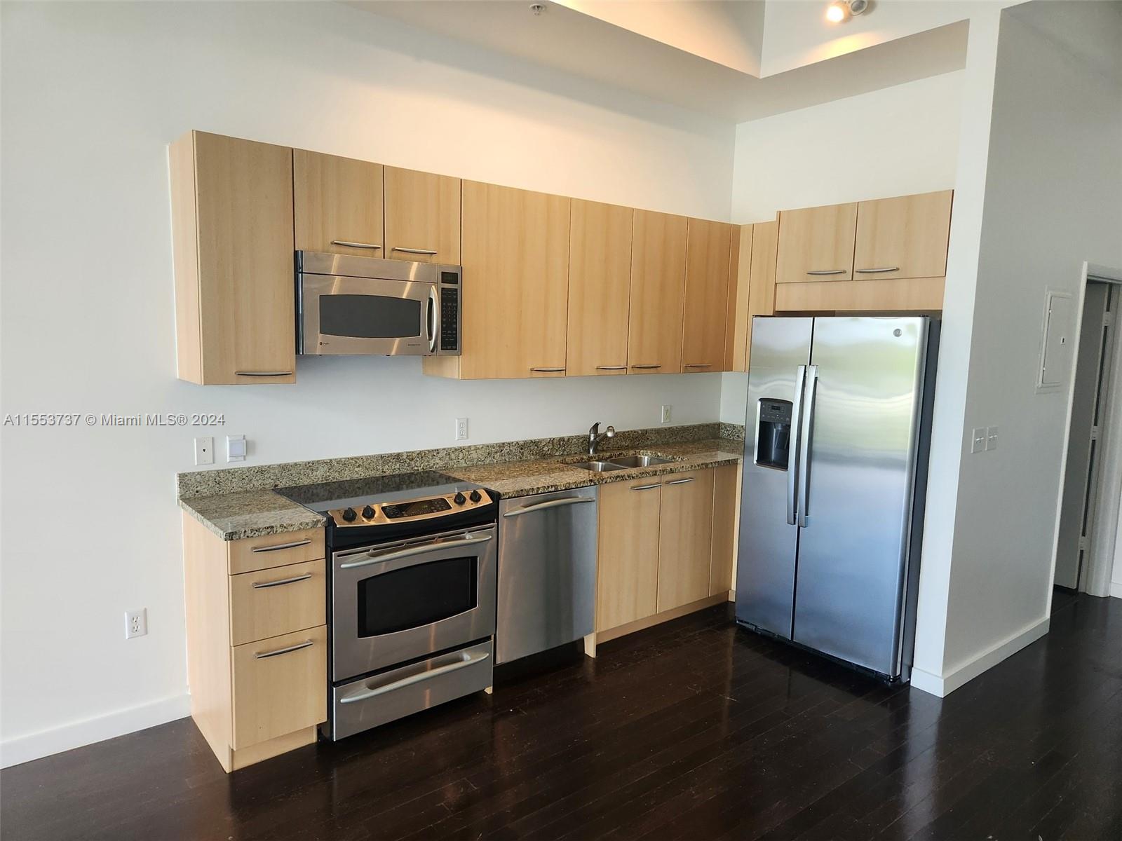 2001 Meridian Ave 421, Miami Beach, Florida 33139, 1 Bedroom Bedrooms, ,1 BathroomBathrooms,Residential,For Sale,2001 Meridian Ave 421,A11553737