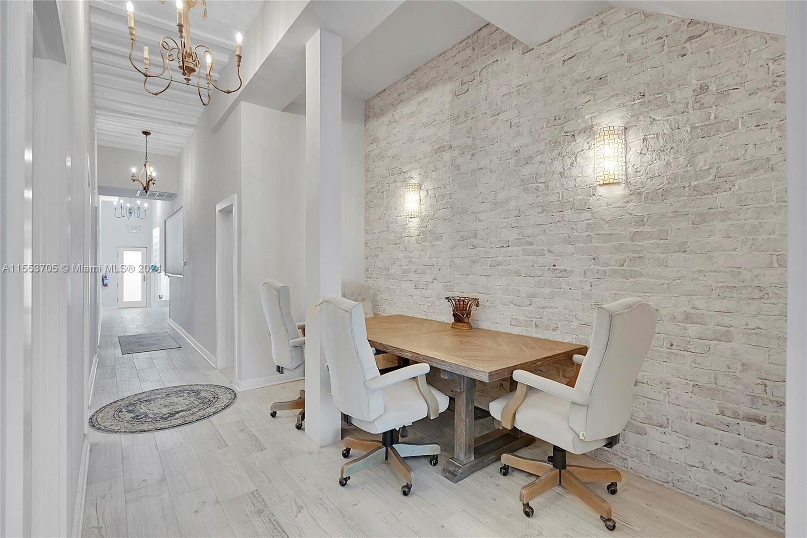 1141 71st St, Miami Beach, Florida 33141, ,Commercialsale,For Sale,1141 71st St,A11553705