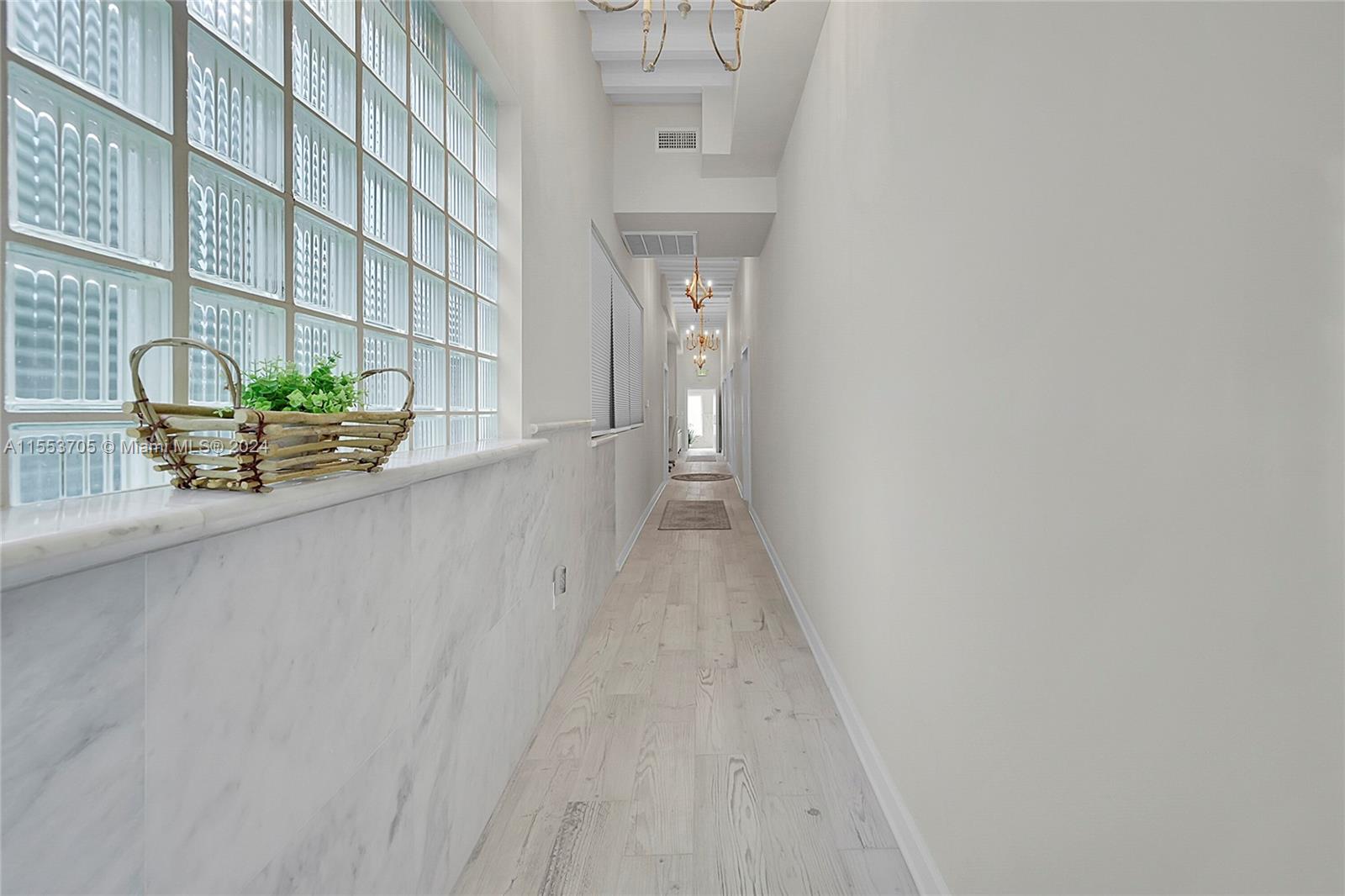 1141 71st St, Miami Beach, Florida 33141, ,Commercialsale,For Sale,1141 71st St,A11553705