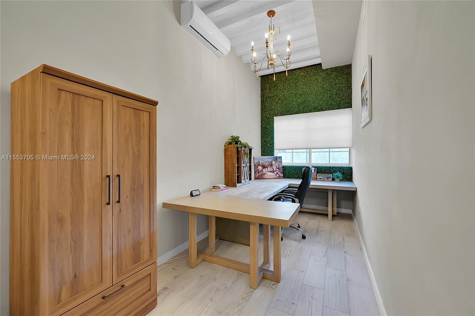 1141 71st St, Miami Beach, Florida 33141, ,Commercialsale,For Sale,1141 71st St,A11553705