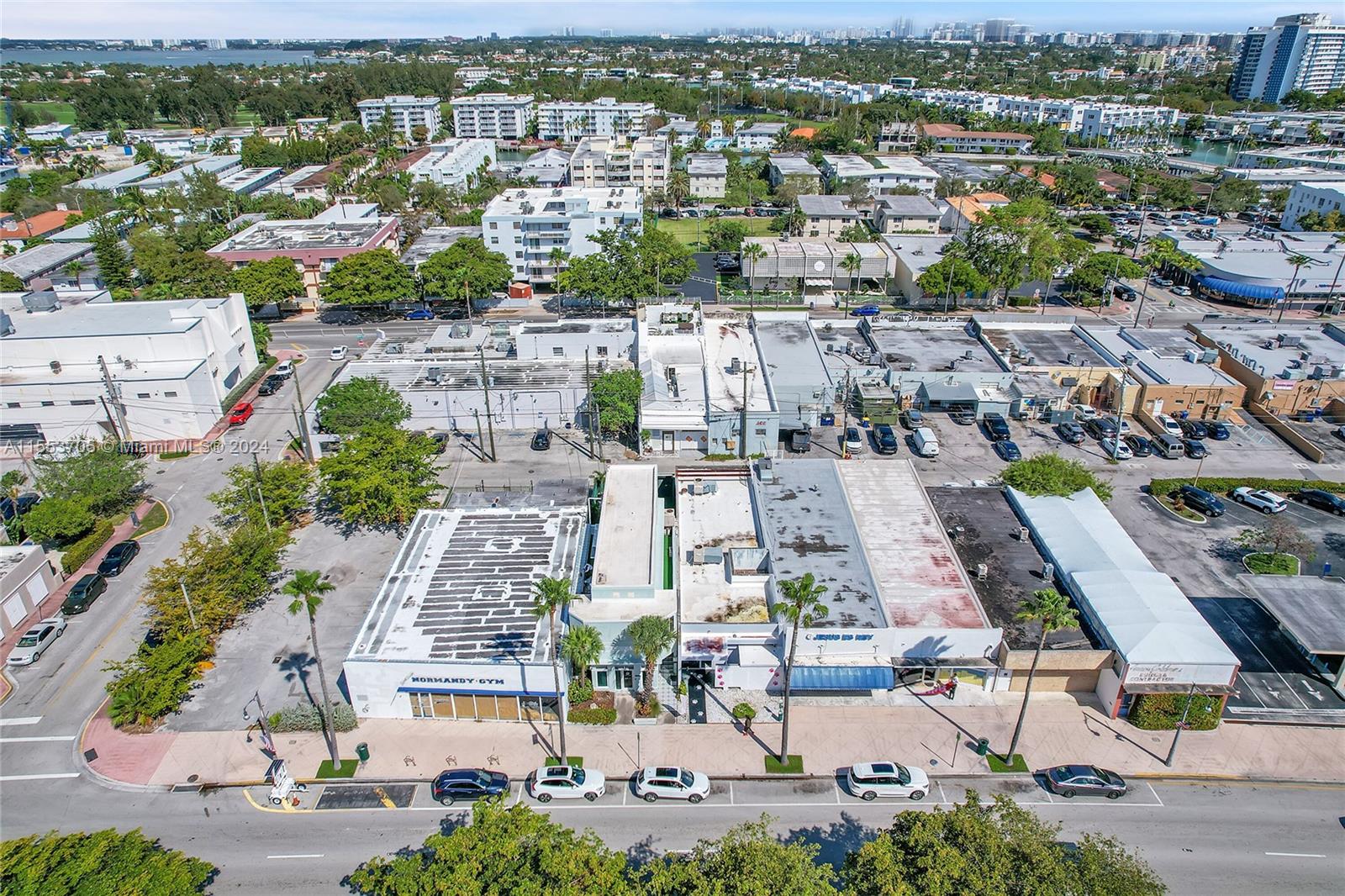 1141 71st St, Miami Beach, Florida 33141, ,Commercialsale,For Sale,1141 71st St,A11553705