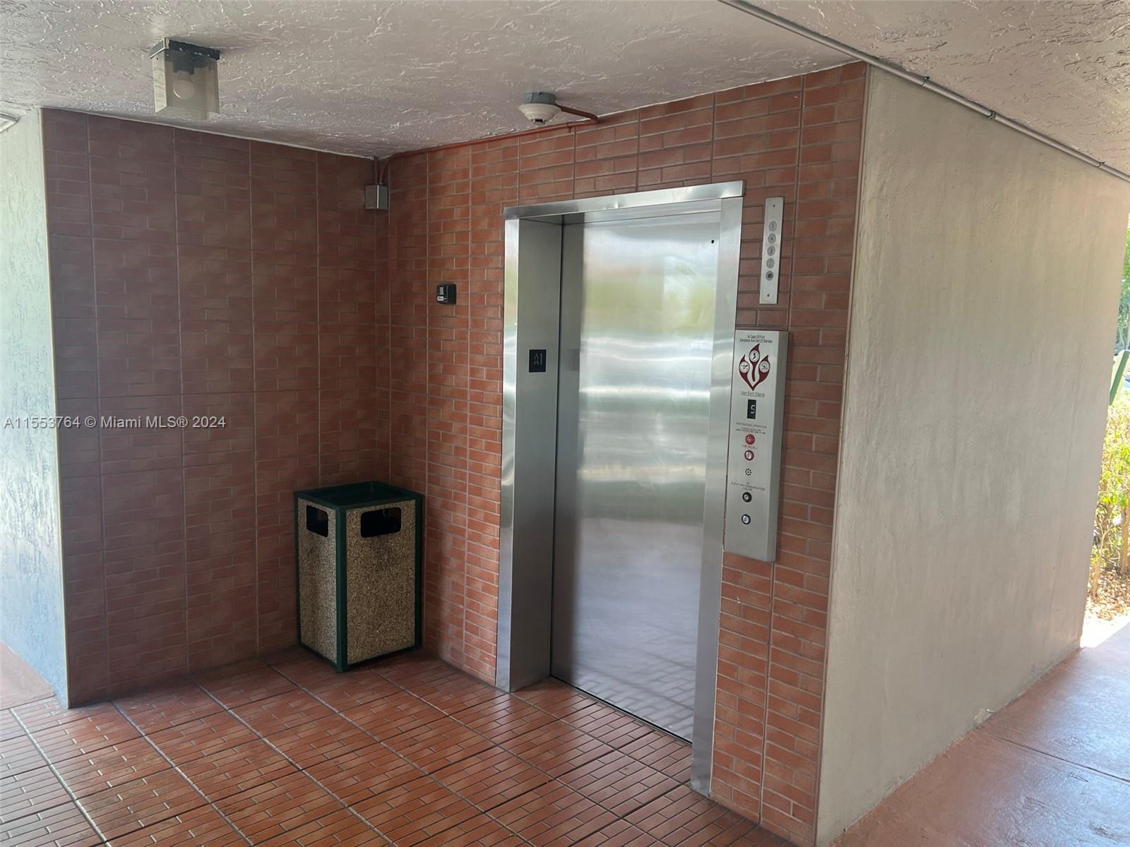 10317 NW 9th St Cir 202, Miami, Florida 33172, 2 Bedrooms Bedrooms, ,2 BathroomsBathrooms,Residentiallease,For Rent,10317 NW 9th St Cir 202,A11553764