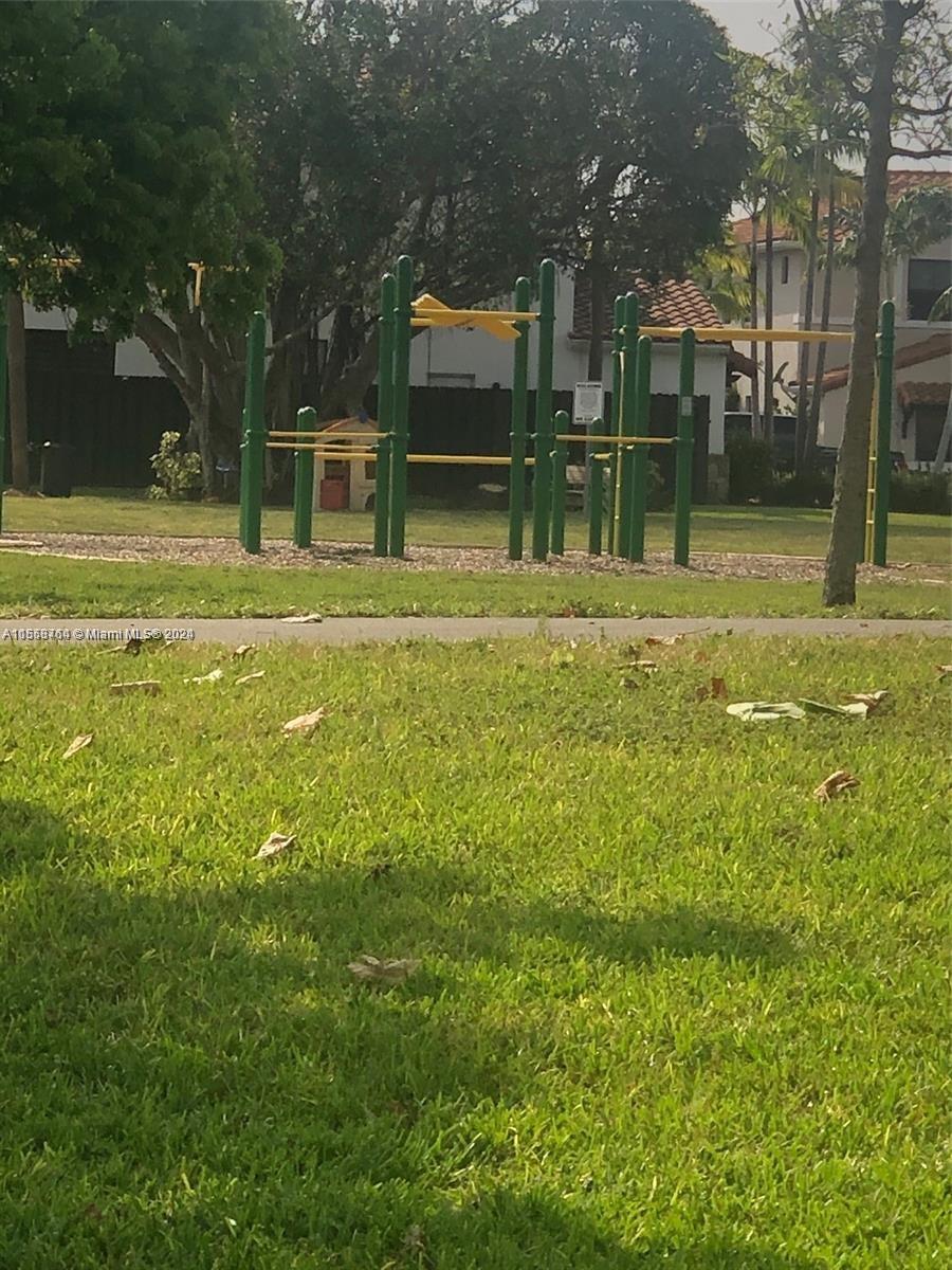 10317 NW 9th St Cir 202, Miami, Florida 33172, 2 Bedrooms Bedrooms, ,2 BathroomsBathrooms,Residentiallease,For Rent,10317 NW 9th St Cir 202,A11553764