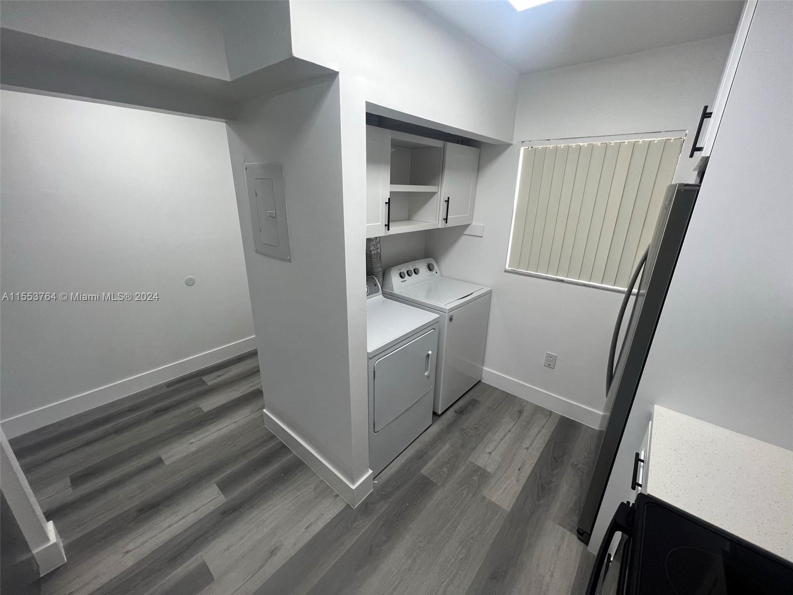 10317 NW 9th St Cir 202, Miami, Florida 33172, 2 Bedrooms Bedrooms, ,2 BathroomsBathrooms,Residentiallease,For Rent,10317 NW 9th St Cir 202,A11553764