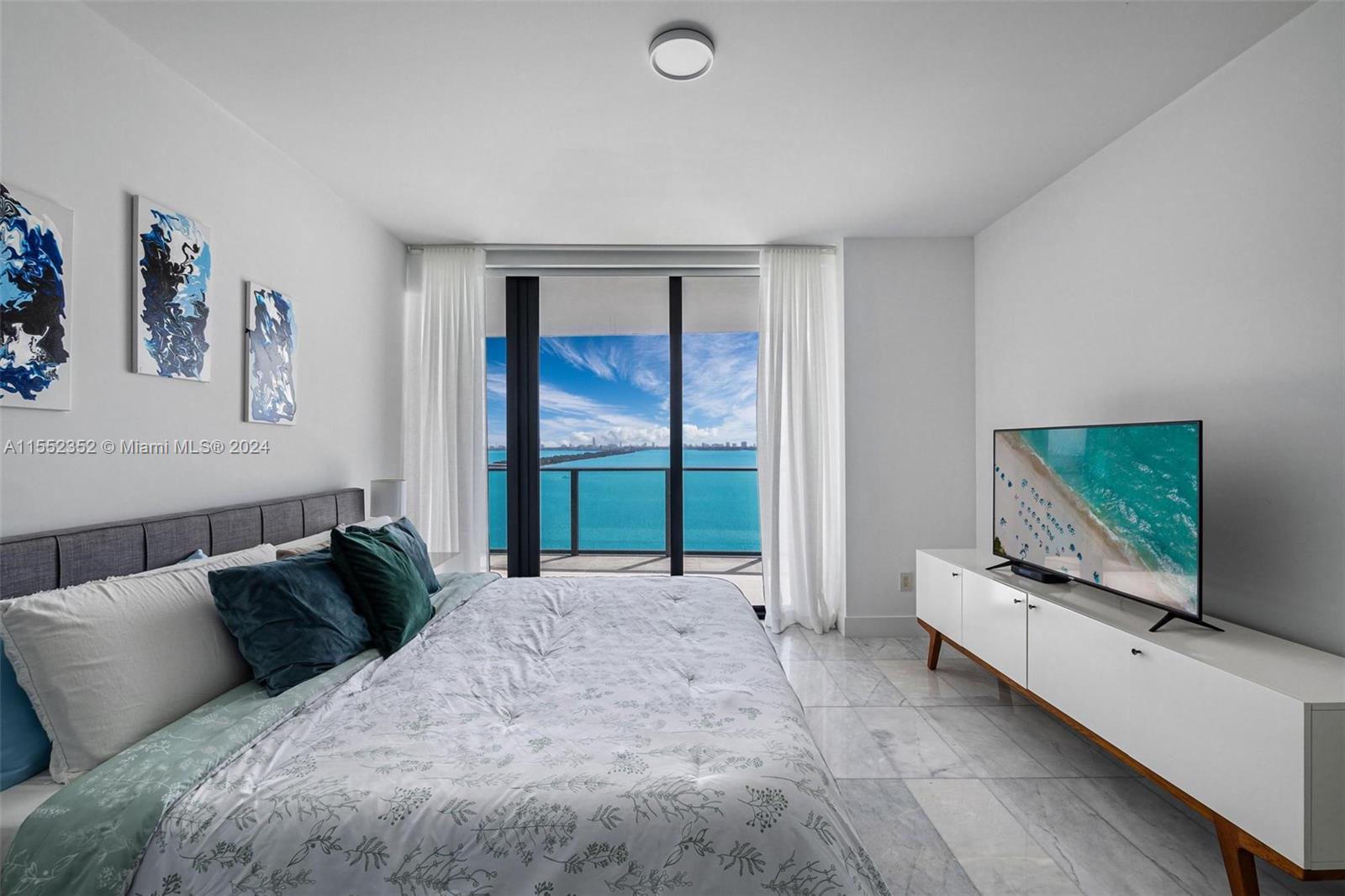 3131 NE 7th Ave 1701, Miami, Florida 33137, 3 Bedrooms Bedrooms, ,3 BathroomsBathrooms,Residentiallease,For Rent,3131 NE 7th Ave 1701,A11552352