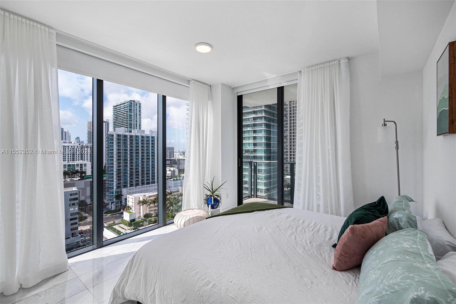 3131 NE 7th Ave 1701, Miami, Florida 33137, 3 Bedrooms Bedrooms, ,3 BathroomsBathrooms,Residentiallease,For Rent,3131 NE 7th Ave 1701,A11552352