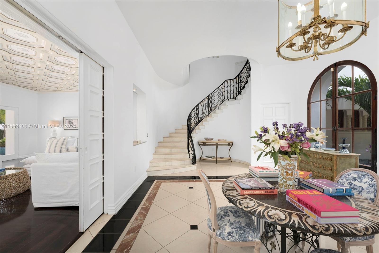 5681 Pine Tree Dr, Miami Beach, Florida 33140, 8 Bedrooms Bedrooms, ,6 BathroomsBathrooms,Residential,For Sale,5681 Pine Tree Dr,A11553403