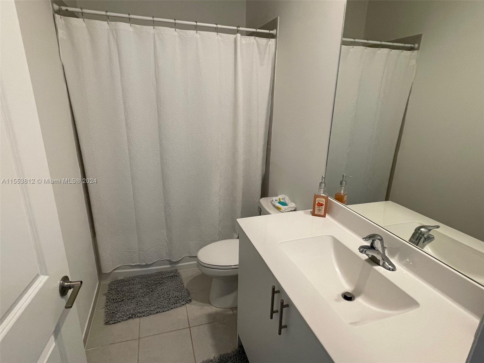 1663 SE 26th Rd 1663, Homestead, Florida 33035, 3 Bedrooms Bedrooms, ,3 BathroomsBathrooms,Residential,For Sale,1663 SE 26th Rd 1663,A11553812