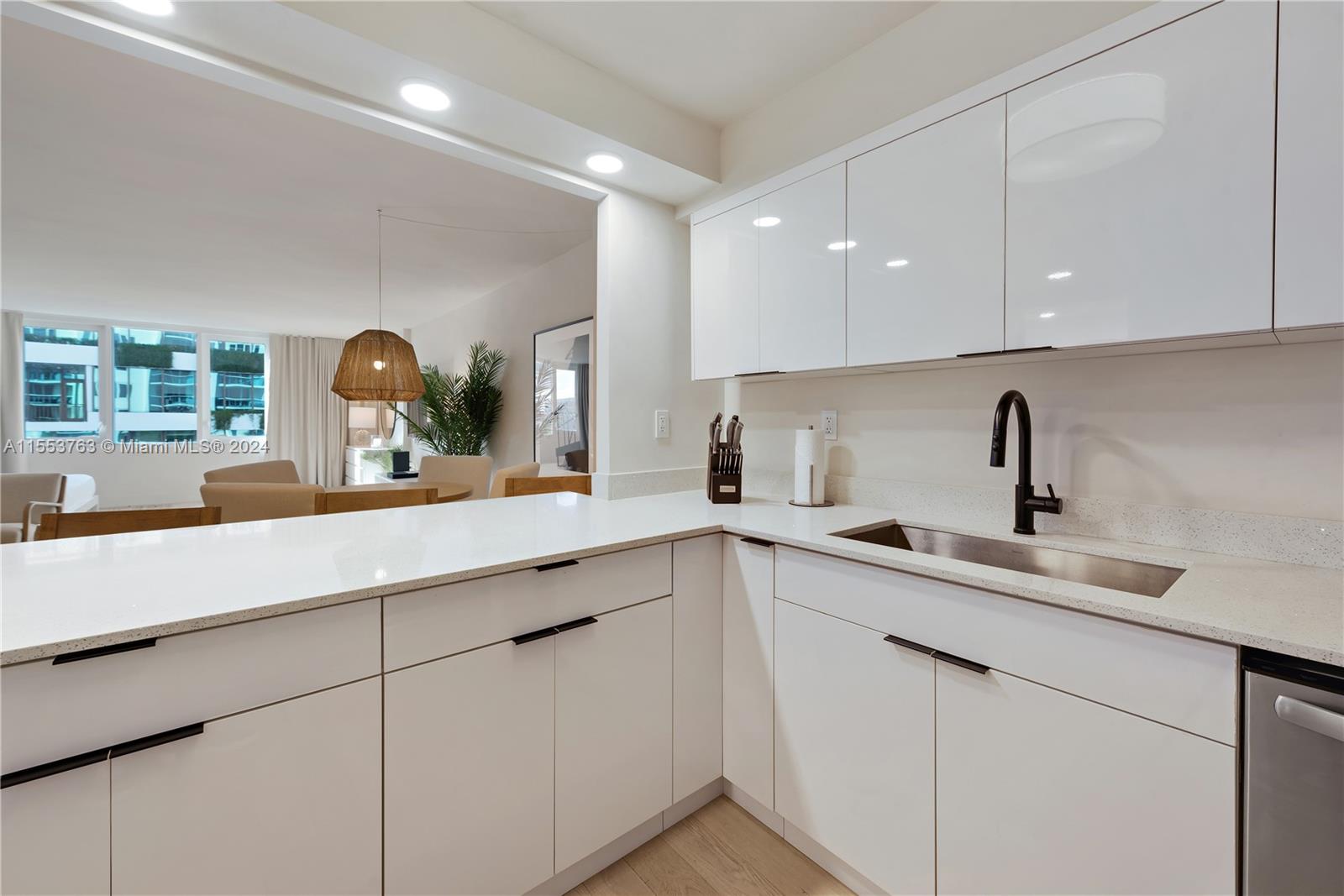 2301 Collins Ave 431, Miami Beach, Florida 33139, ,1 BathroomBathrooms,Residential,For Sale,2301 Collins Ave 431,A11553763