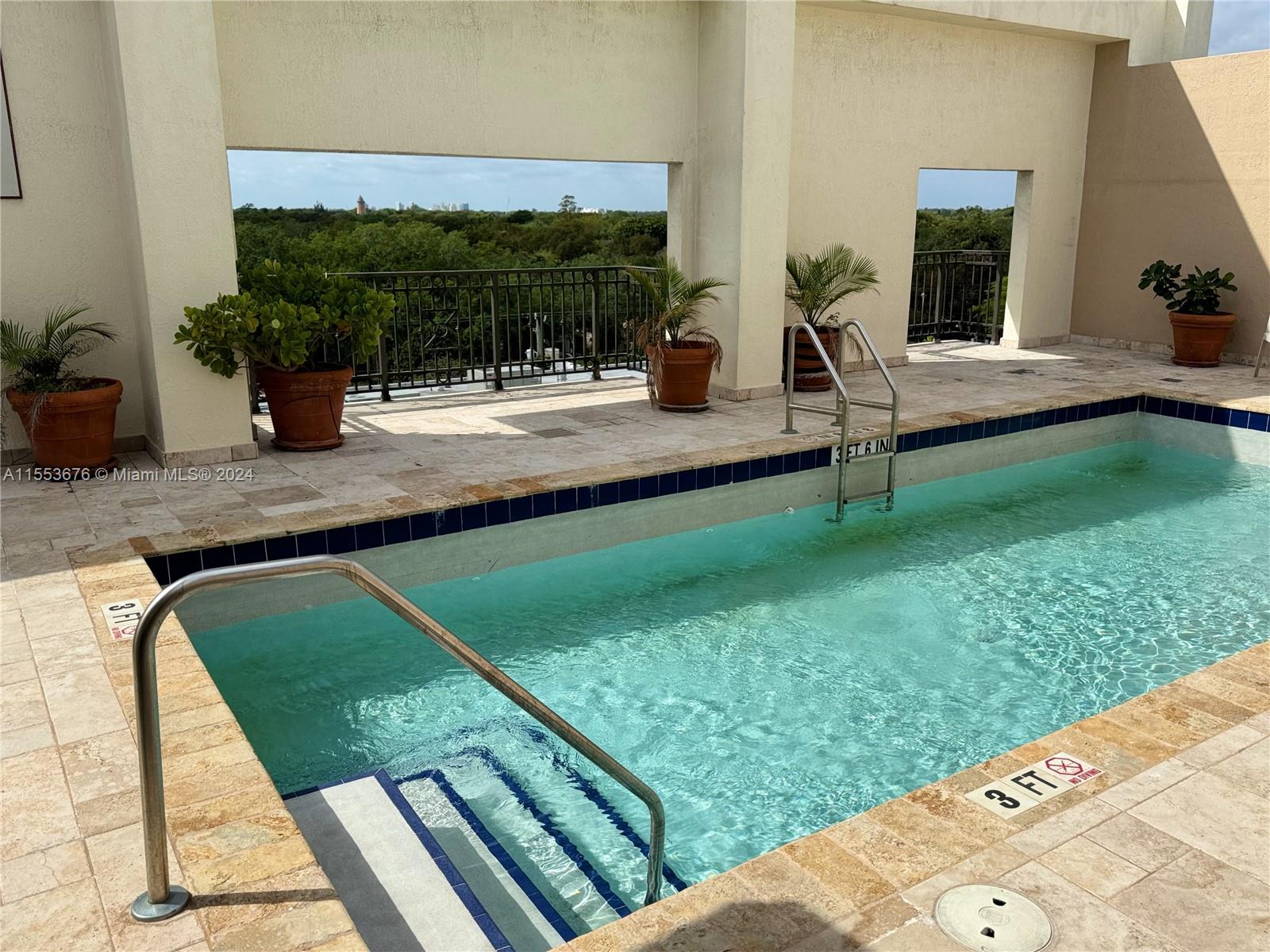 5271 SW 8th St 201, Miami, Florida 33134, 3 Bedrooms Bedrooms, ,2 BathroomsBathrooms,Residential,For Sale,5271 SW 8th St 201,A11553676
