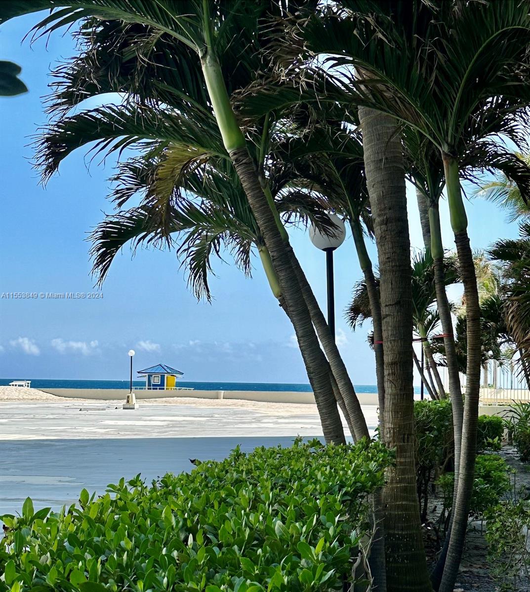 3801 S Ocean Dr 1B, Hollywood, Florida 33019, 1 Bedroom Bedrooms, ,1 BathroomBathrooms,Residential,For Sale,3801 S Ocean Dr 1B,A11553849