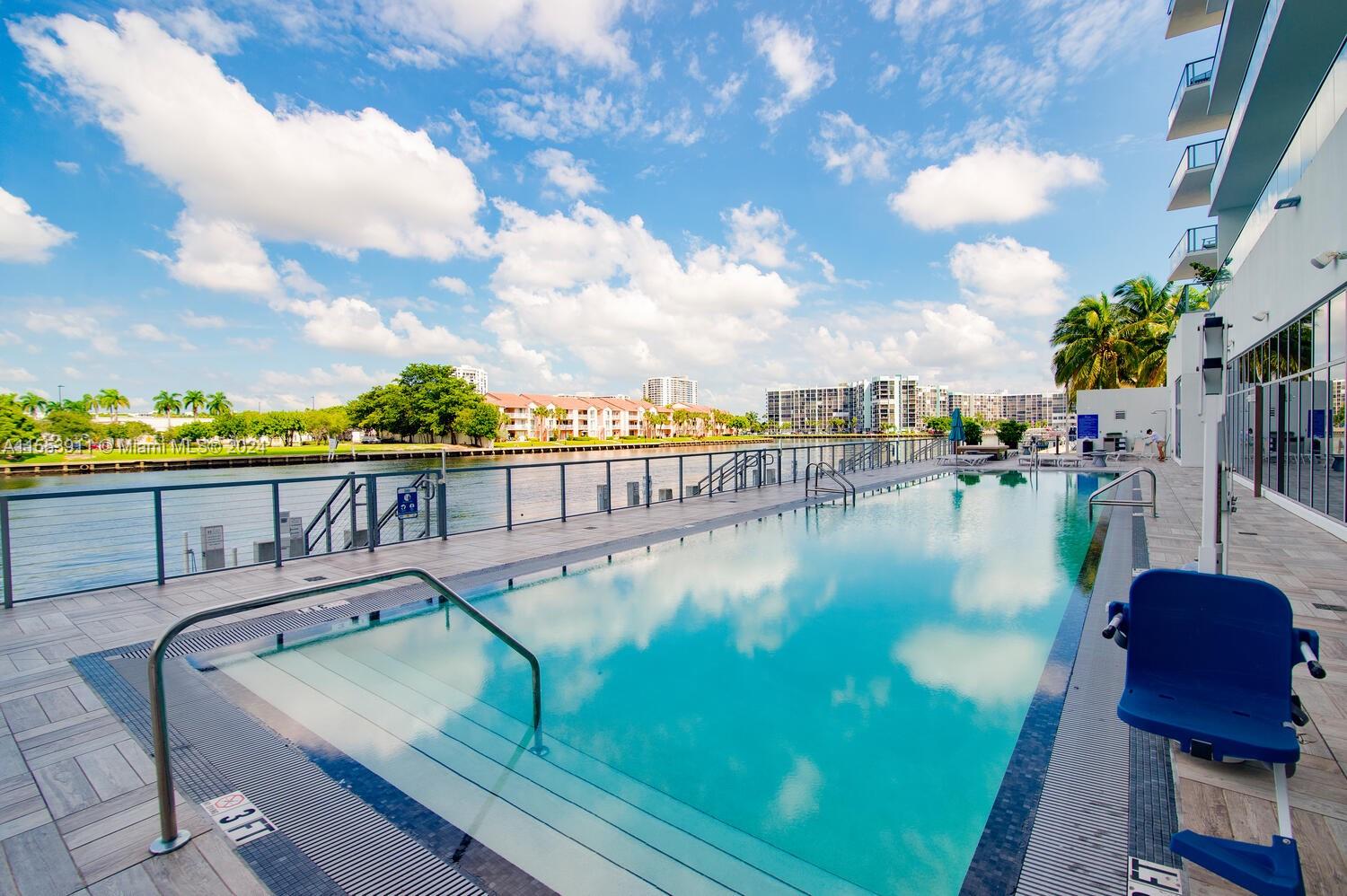 4010 S Ocean Dr R1208, Hollywood, Florida 33019, 3 Bedrooms Bedrooms, ,2 BathroomsBathrooms,Residential,For Sale,4010 S Ocean Dr R1208,A11553911