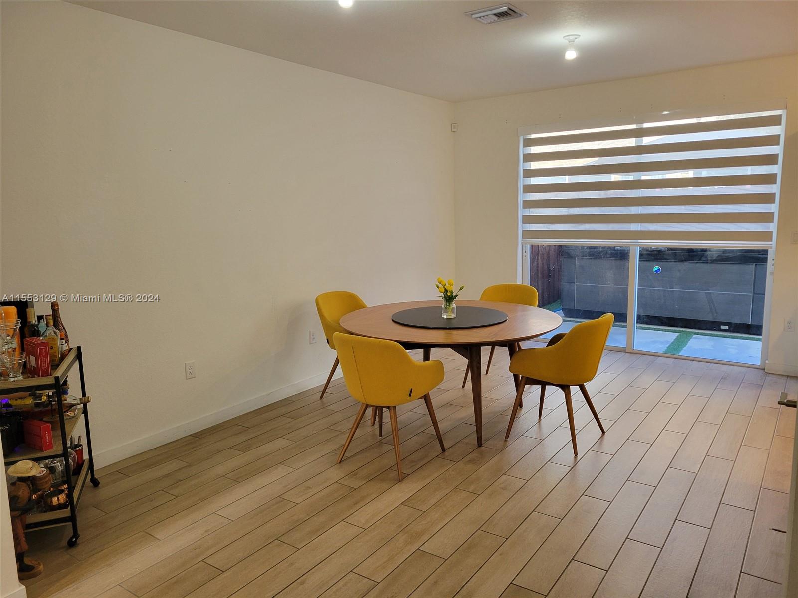 1083 SE 23rd Ter, Homestead, Florida 33035, 3 Bedrooms Bedrooms, ,2 BathroomsBathrooms,Residential,For Sale,1083 SE 23rd Ter,A11553129