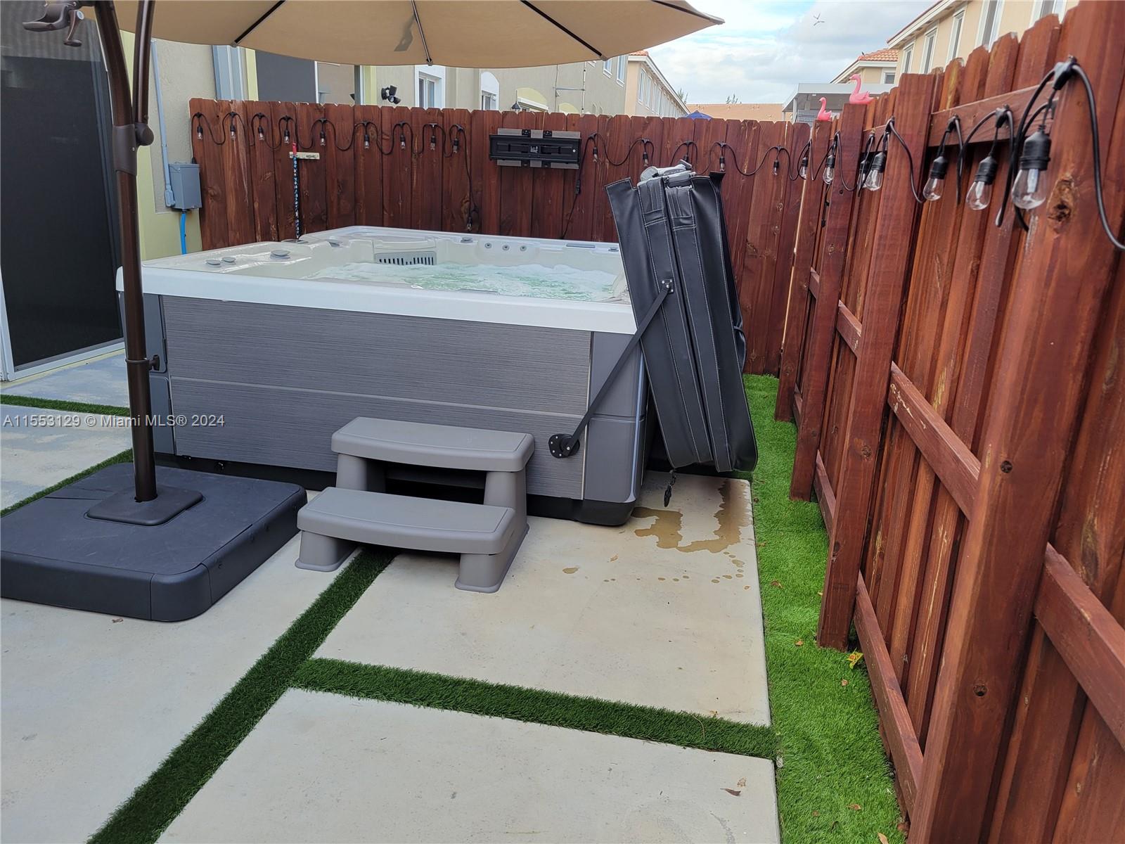 1083 SE 23rd Ter, Homestead, Florida 33035, 3 Bedrooms Bedrooms, ,2 BathroomsBathrooms,Residential,For Sale,1083 SE 23rd Ter,A11553129