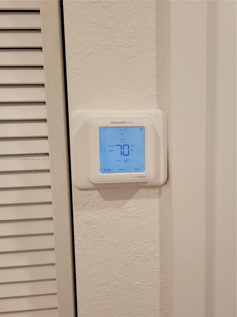 1083 SE 23rd Ter, Homestead, Florida 33035, 3 Bedrooms Bedrooms, ,2 BathroomsBathrooms,Residential,For Sale,1083 SE 23rd Ter,A11553129