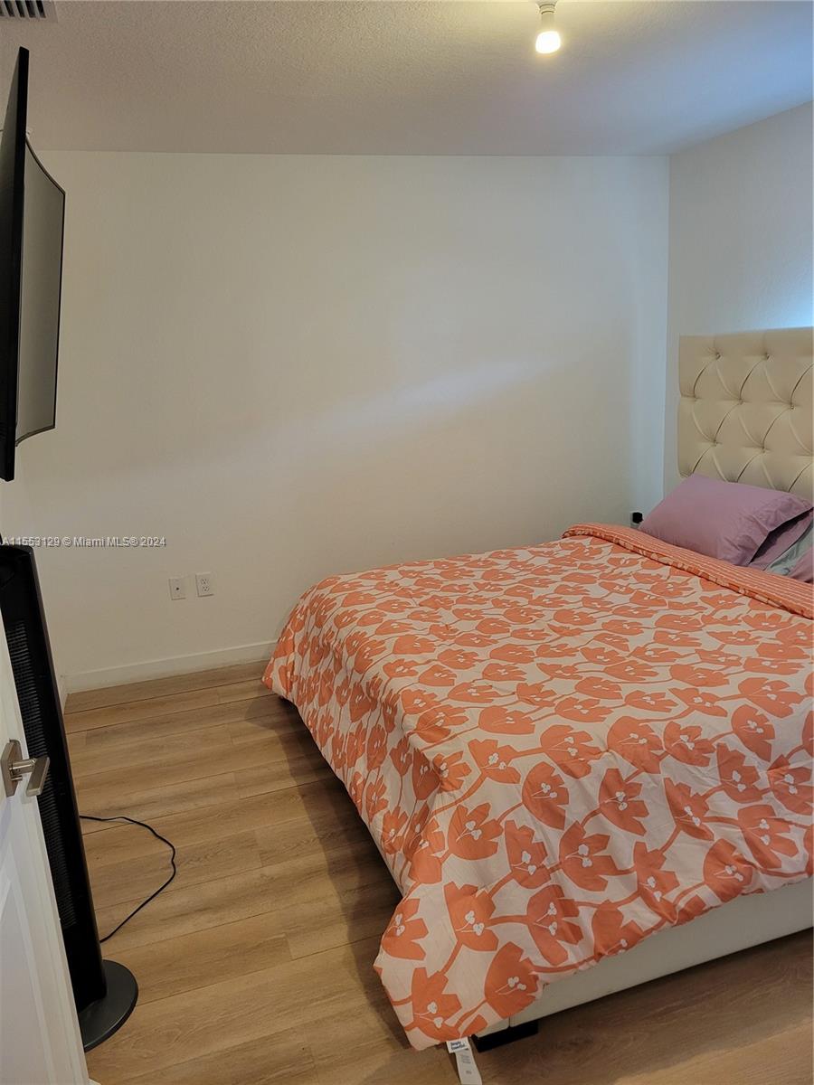 1083 SE 23rd Ter, Homestead, Florida 33035, 3 Bedrooms Bedrooms, ,2 BathroomsBathrooms,Residential,For Sale,1083 SE 23rd Ter,A11553129