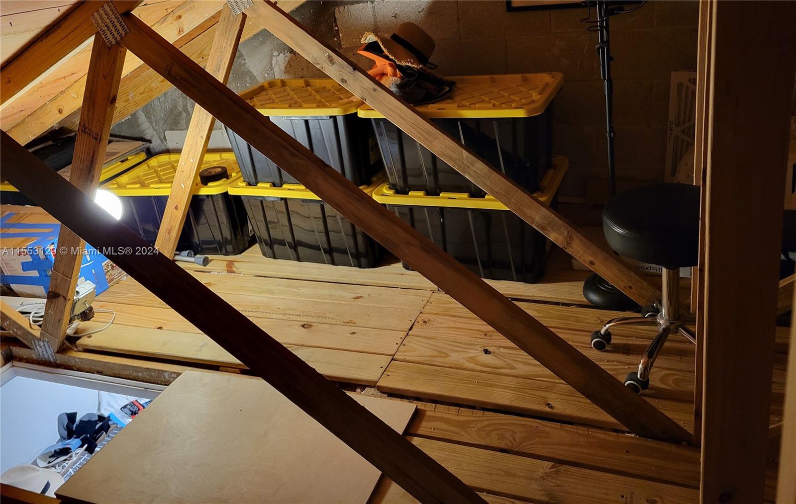 1083 SE 23rd Ter, Homestead, Florida 33035, 3 Bedrooms Bedrooms, ,2 BathroomsBathrooms,Residential,For Sale,1083 SE 23rd Ter,A11553129