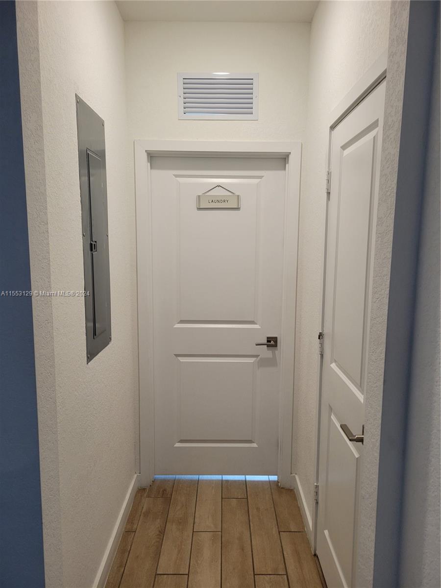 1083 SE 23rd Ter, Homestead, Florida 33035, 3 Bedrooms Bedrooms, ,2 BathroomsBathrooms,Residential,For Sale,1083 SE 23rd Ter,A11553129