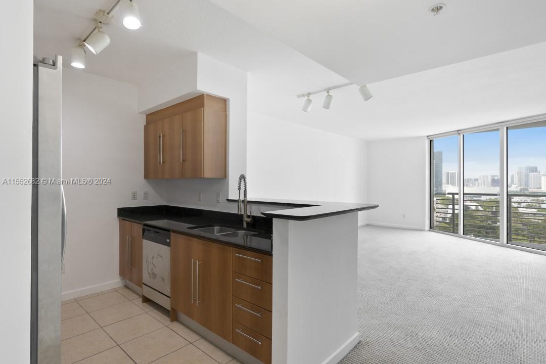 325 S Biscayne Blvd 2118, Miami, Florida 33131, 1 Bedroom Bedrooms, ,1 BathroomBathrooms,Residential,For Sale,325 S Biscayne Blvd 2118,A11552682
