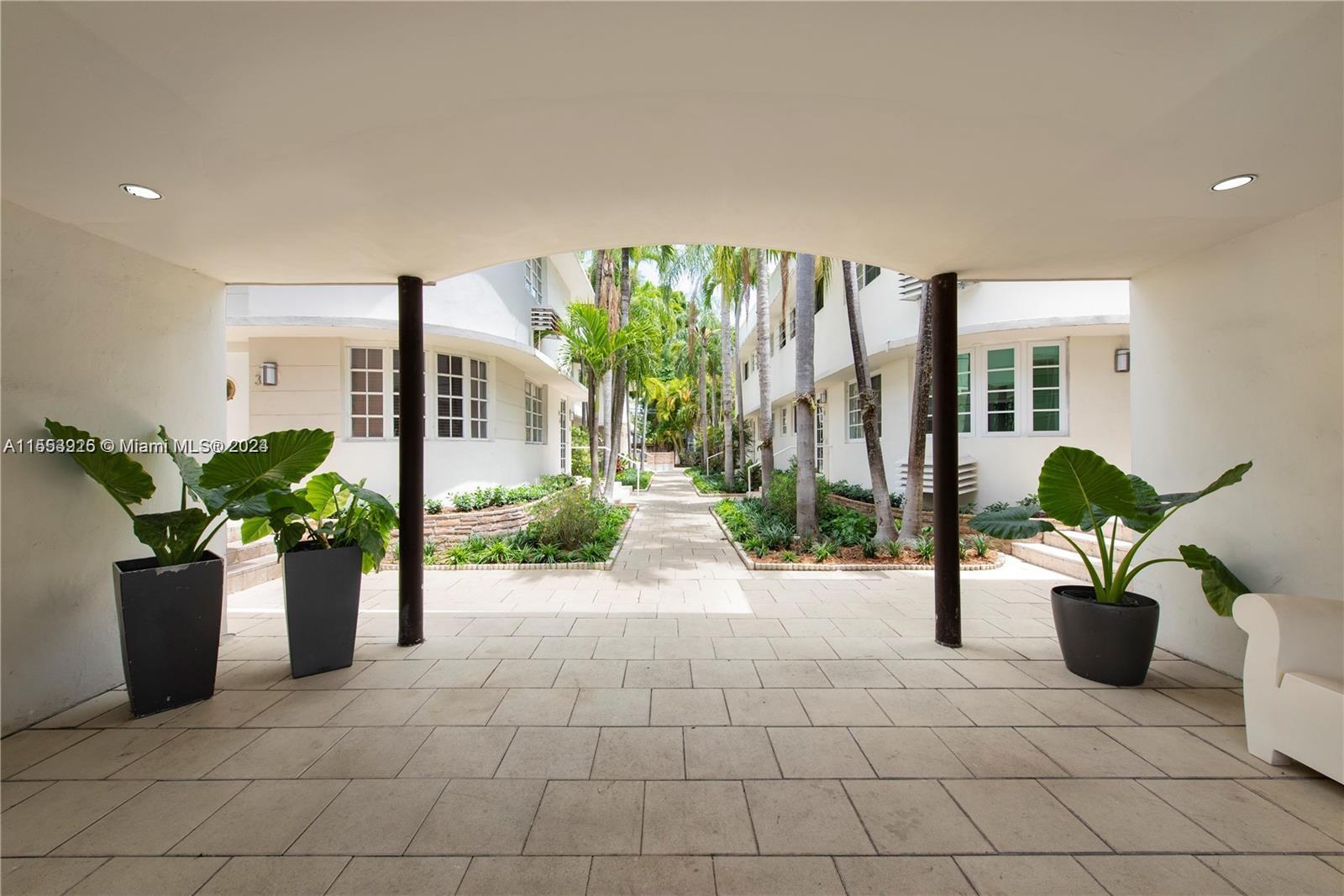 1605 Lenox Ave 5, Miami Beach, Florida 33139, 1 Bedroom Bedrooms, ,1 BathroomBathrooms,Residential,For Sale,1605 Lenox Ave 5,A11553926
